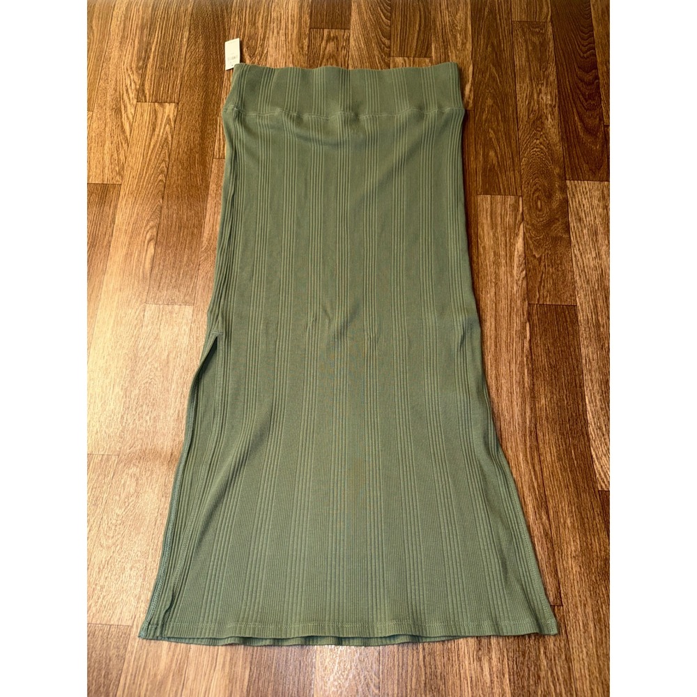 Aerie Ribbed Knit Maxi Skirt Olive Green Side Slits Size Large NWT 1099-331